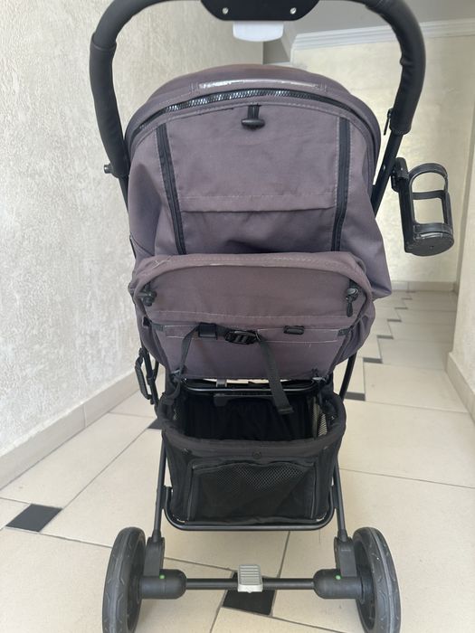 Прагулрчная коляска