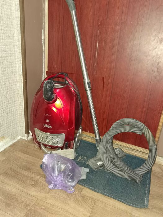 Продаю пылесос нерабочий