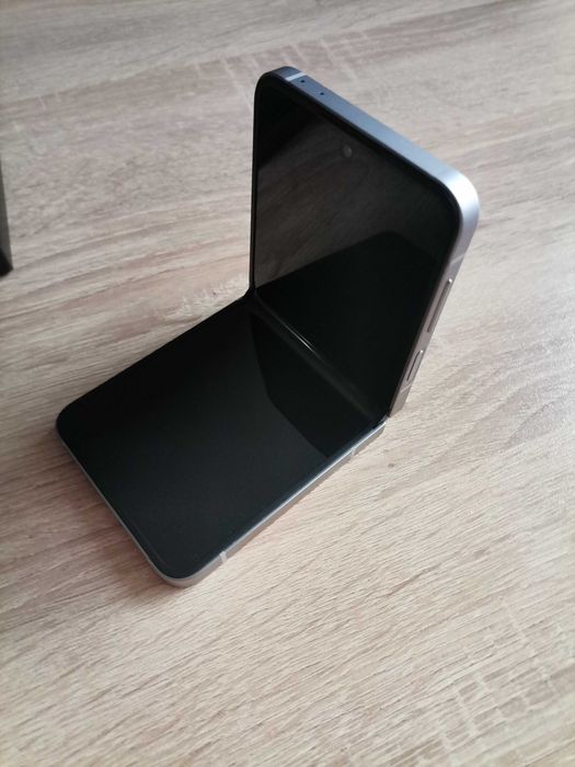 SAMSUNG Galaxy Z Flip 6 512GB