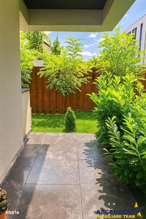 3D! Nobiliara proprietate, in vila, cu 50 mp gradina, Tractorul, Braso