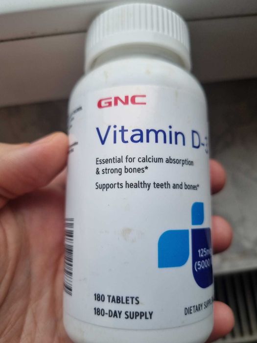 Vitamina D-3 5000 IU, 180 tablete, GNC