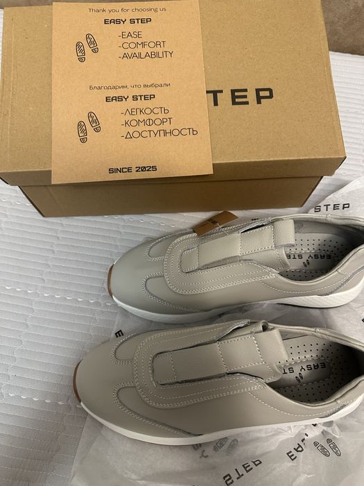 Кросовки женские, летние