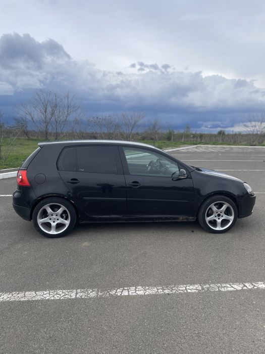 Volkswagen Golf V 1.9 TDI pentru dezmembrari
