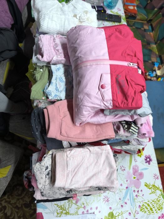 Големи лотове с бебешки дрешки за момиче от 0 до 18 месеца