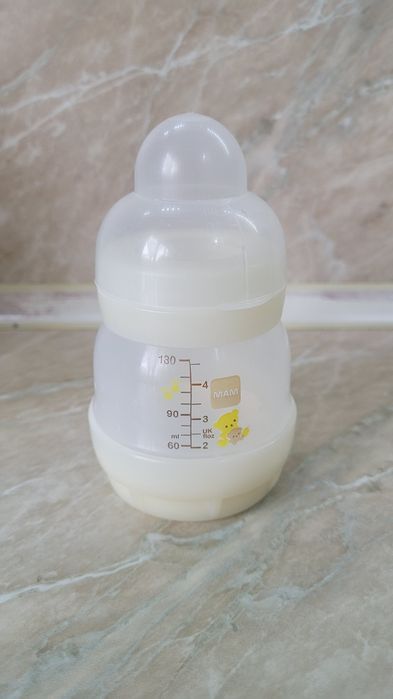 Шишета MAM антиколик