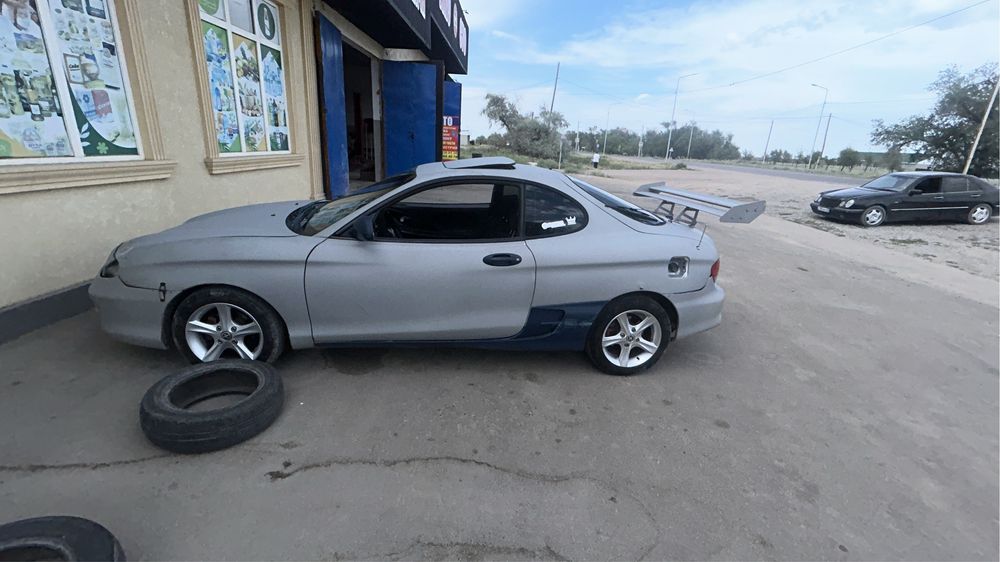 Hyundai tiburon