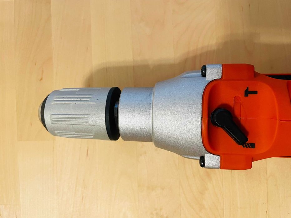 Masina de gaurit Black & Decker KR705, noua, nefolosita.