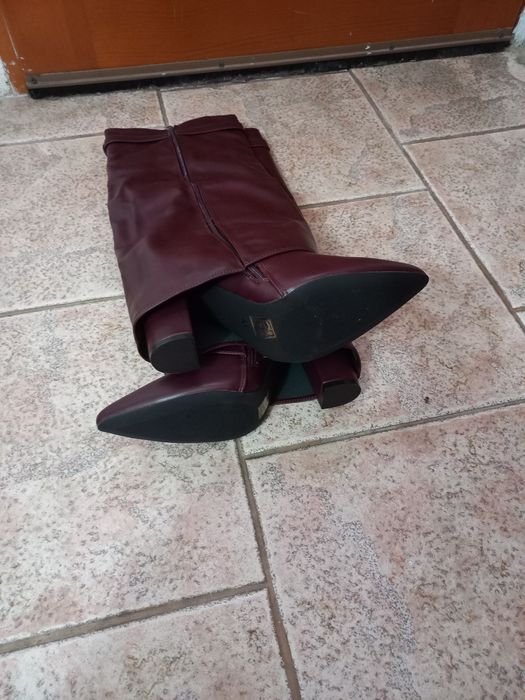 Дамски ботуши бордо