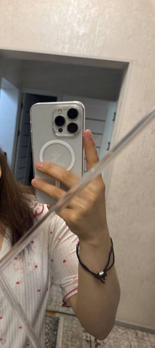 Iphone 15 pro max white 86%