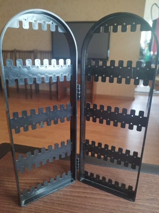 Стойка для сережек