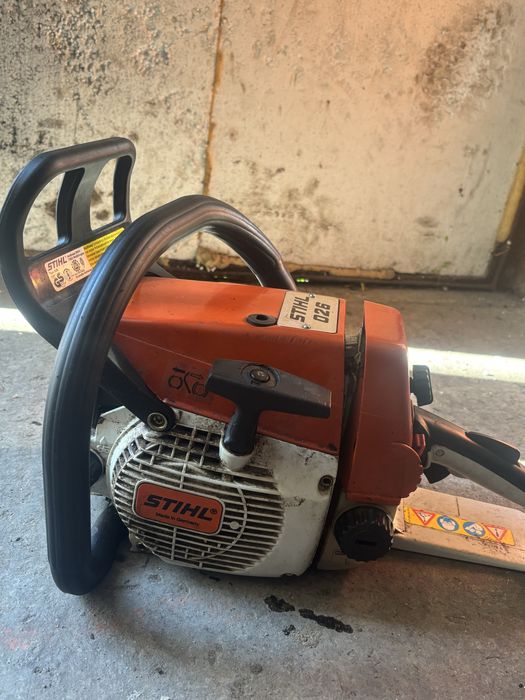 vând doua drujbe sthil