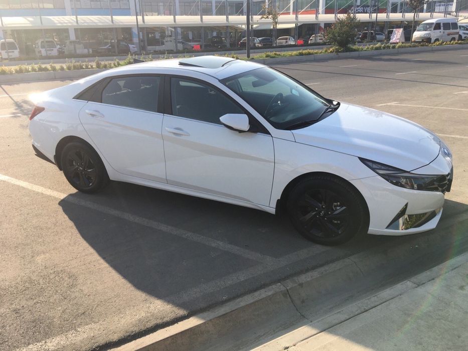 Hyundai Elantra Elegance Plus. Можно также в КРЕДИТ.