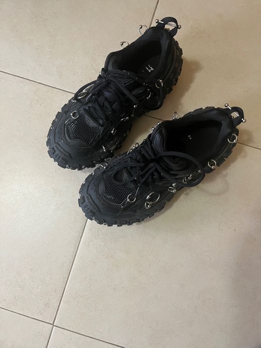 Balenciaga Defenders Piercing