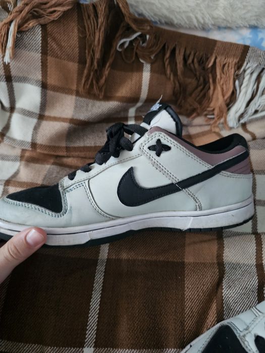 Продать кросовки 40 размер состояние хорошее