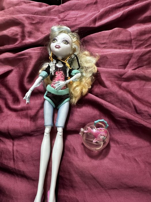 Продаю куклу лагуну репро