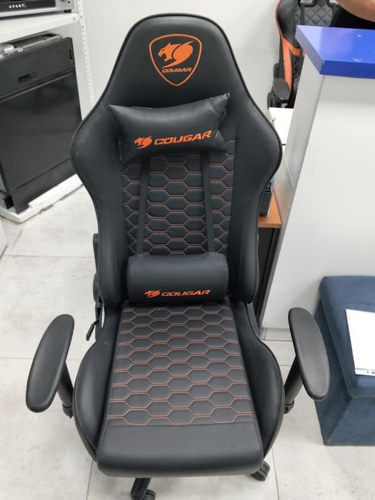 Игровое кресло COUGAR Armor Elit Blak