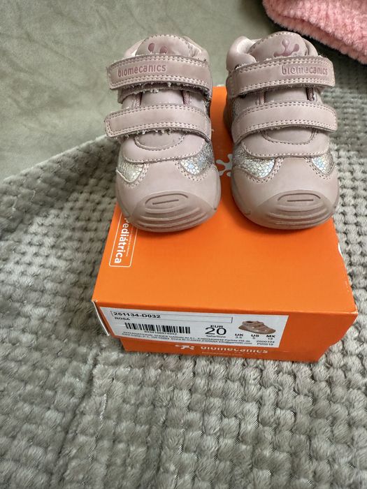 Papuci Biomecanics marimea 20