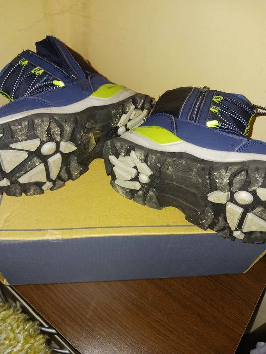 Детски Апрески...