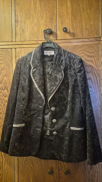 Coatum elegant cu pantaloni