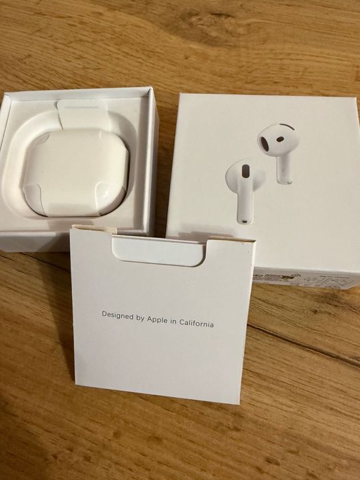 Casti Air pods 4 bluetooth noise cancellation