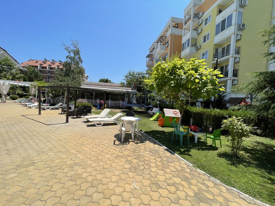 Дава се под наем Тристаен апартамент в к.к. Слънчев бряг - 90 кв.м за 382.5 € - Снимка #3