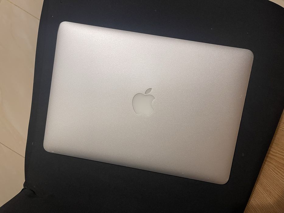 MacBook Air 13 inch 2017