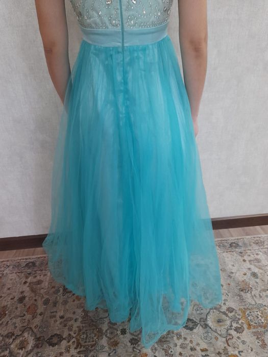 Продам платье вечернее бирюзовый цвет