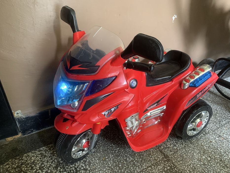 Електрически мотор