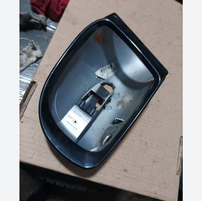 Carcasă capac oglindă,ML GL,accept schimb, bluza toc