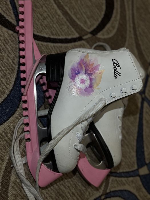 Продам коньки для девочки