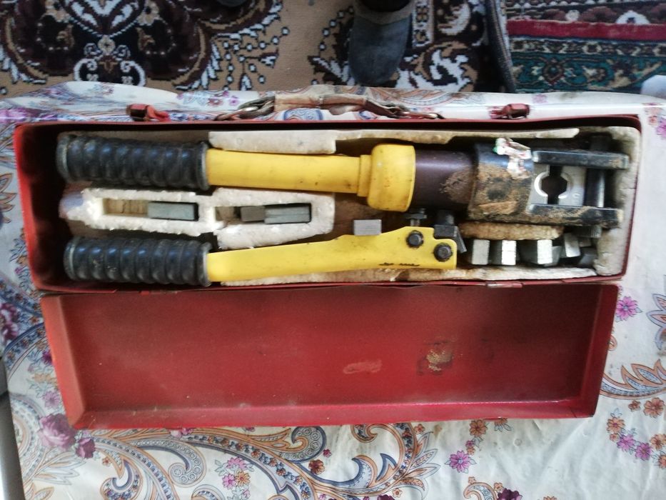 Продам пресс для наконечников