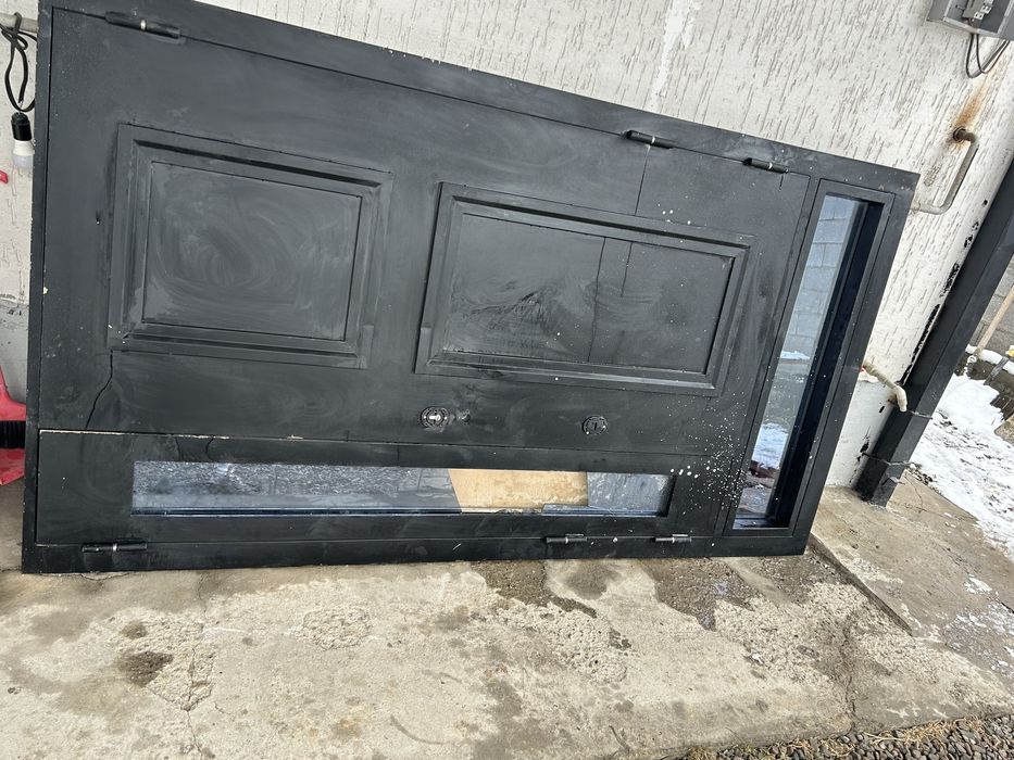 Дверь новый входной