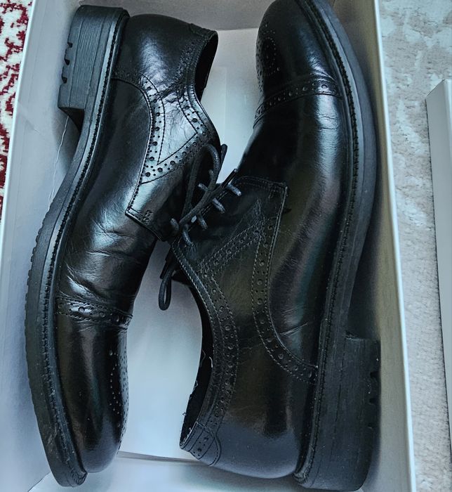 Продам кожаные туфли