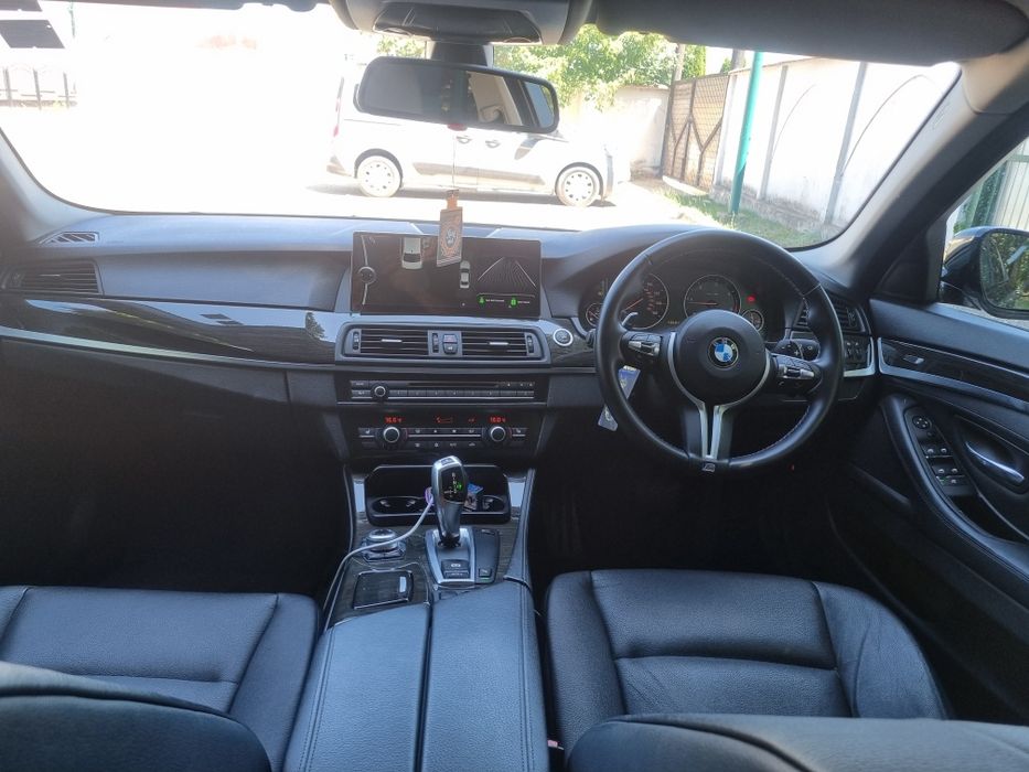 BMW 5 Series 2011 — imagine 3