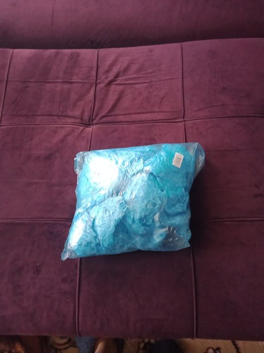 Отдам новые бахилы