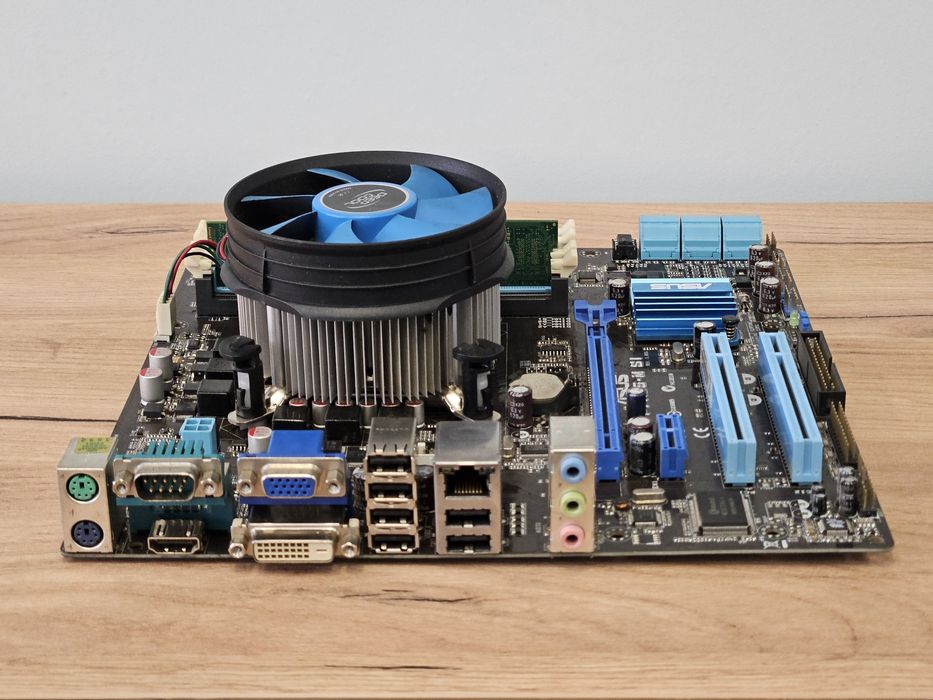 Intel i5 530, MB, RAM