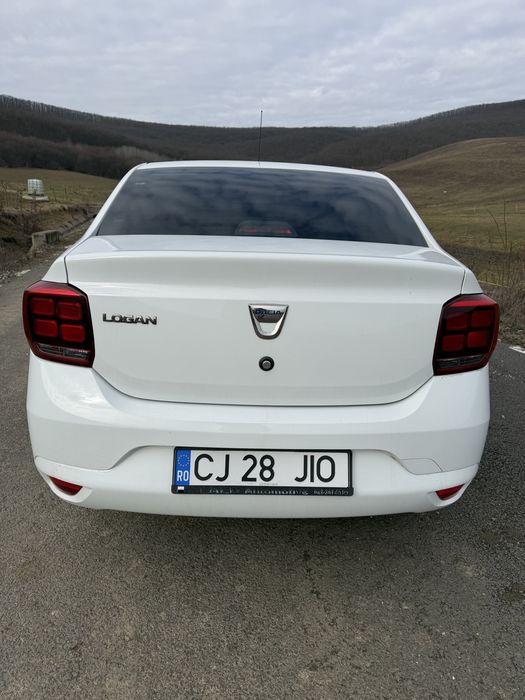 Vând Dacia logan 97.000km