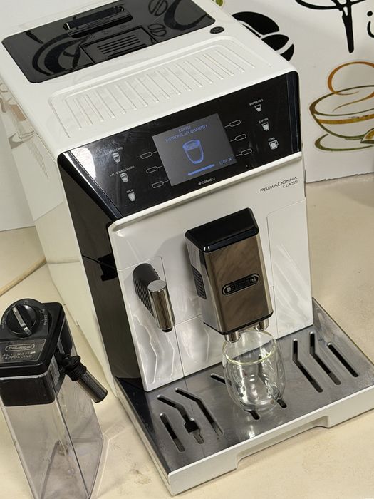 Кафемашина кафе автомат delonghi Primadonna CLASS с гаранция