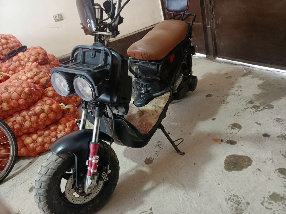 Tank skuter sotiladi benzinda yuradi