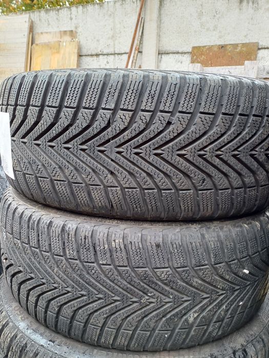 245.45.19- 4 bucati.

185.65.15-4 bucati.

195.45.16-2 bucati.

225.45