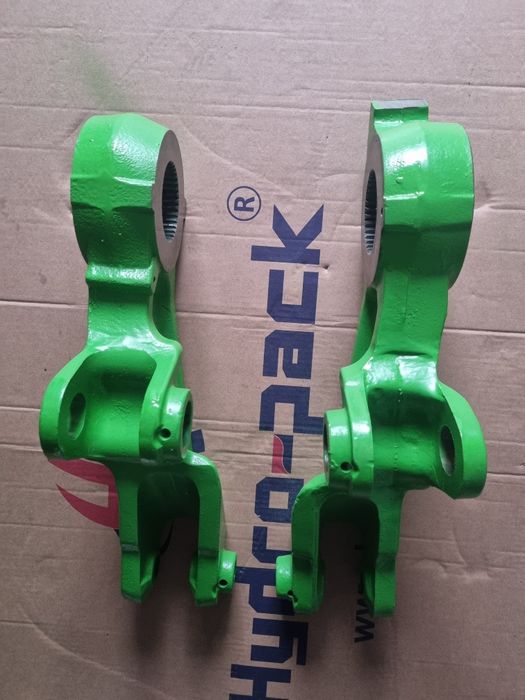 Brat monobloc tractor John Deere stanga sau dreapta 6000/7405