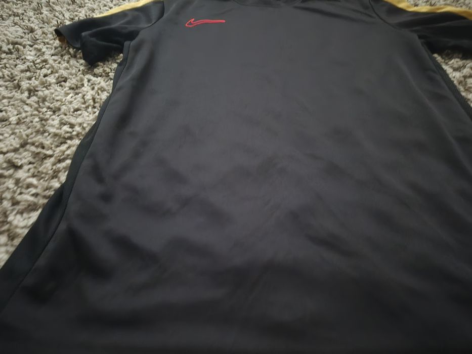 Tricou Nike putine purtari