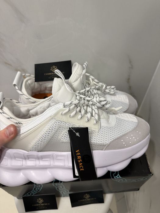 *PREMIUM*  Versace Chain Reaction White Calitate Premium ( Livrare cu Verificare Colet)