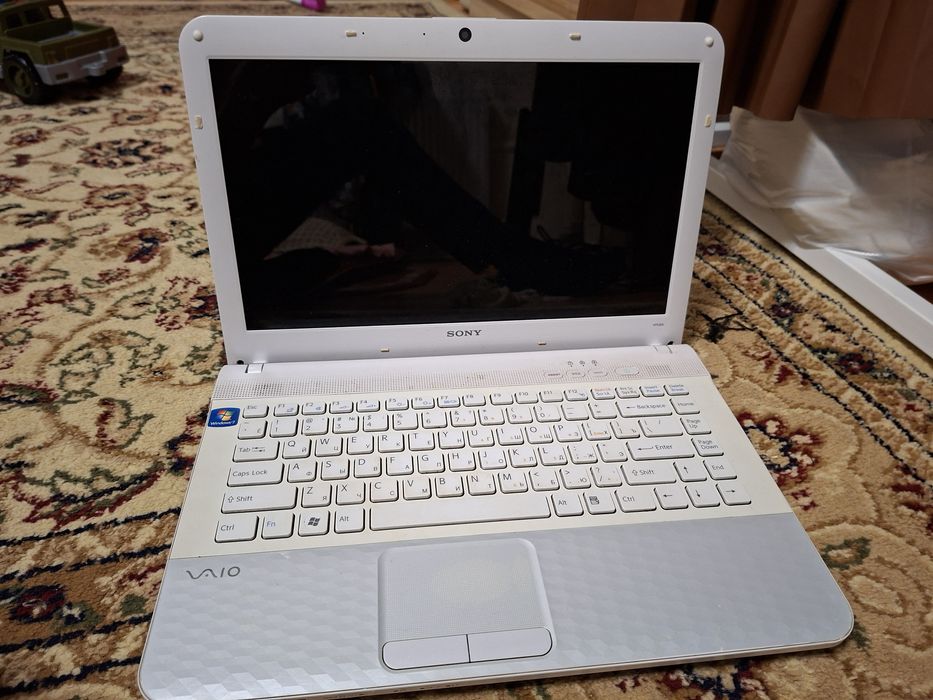 Ноутбук только экран не работает