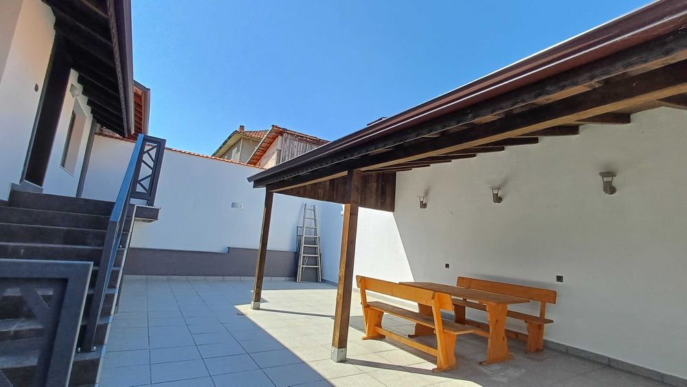 Продава се Къща в Плевен, 9-ти квартал - 150 кв.м за 1139 €/кв.м - Снимка #12