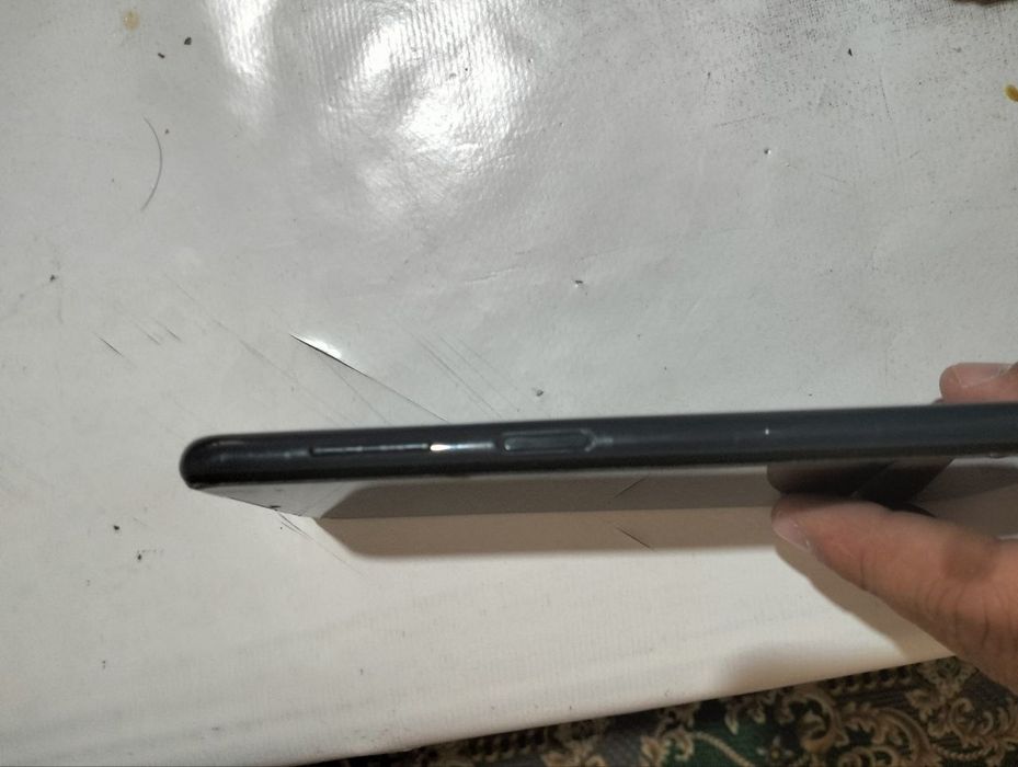 Samsung A 13 128 gb Sotiladi