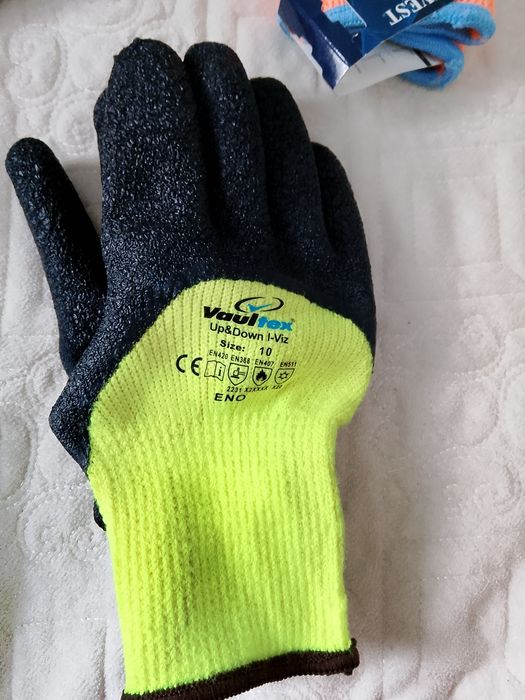 Рабочие перчатки
