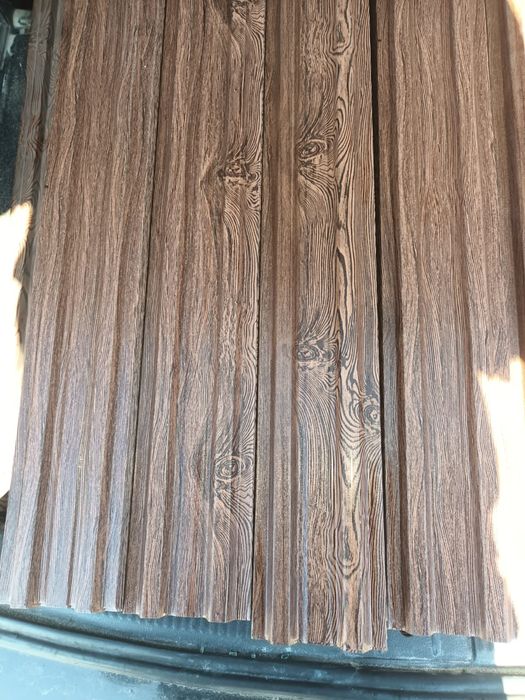 Vând șipcă metalică de gard