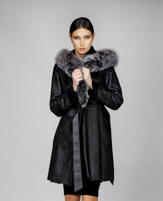 Cojoc din blană de miel cu glugă de vulpe argintie Geronimo