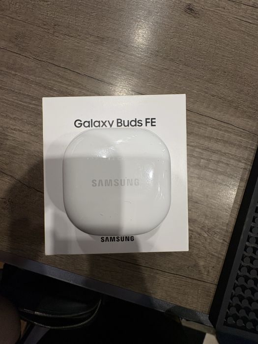 Samsung buds FE